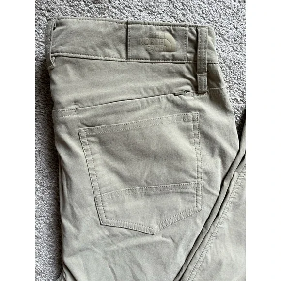 North‎ Face Chino Set Of 2 Hiking Travel Pants Short Relaxed Fit Khaki (36x29) - Picture 4 of 8